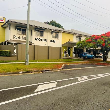 Redcliffe Motor Inn Bagian luar foto