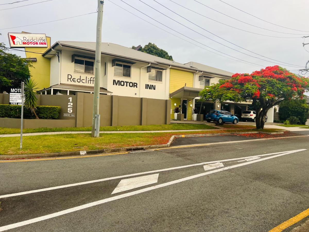 Redcliffe Motor Inn Bagian luar foto